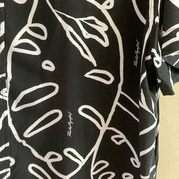 Karl Lagerfeld Monochrome Leaf Pattern Shirt - Picture 2 of 4